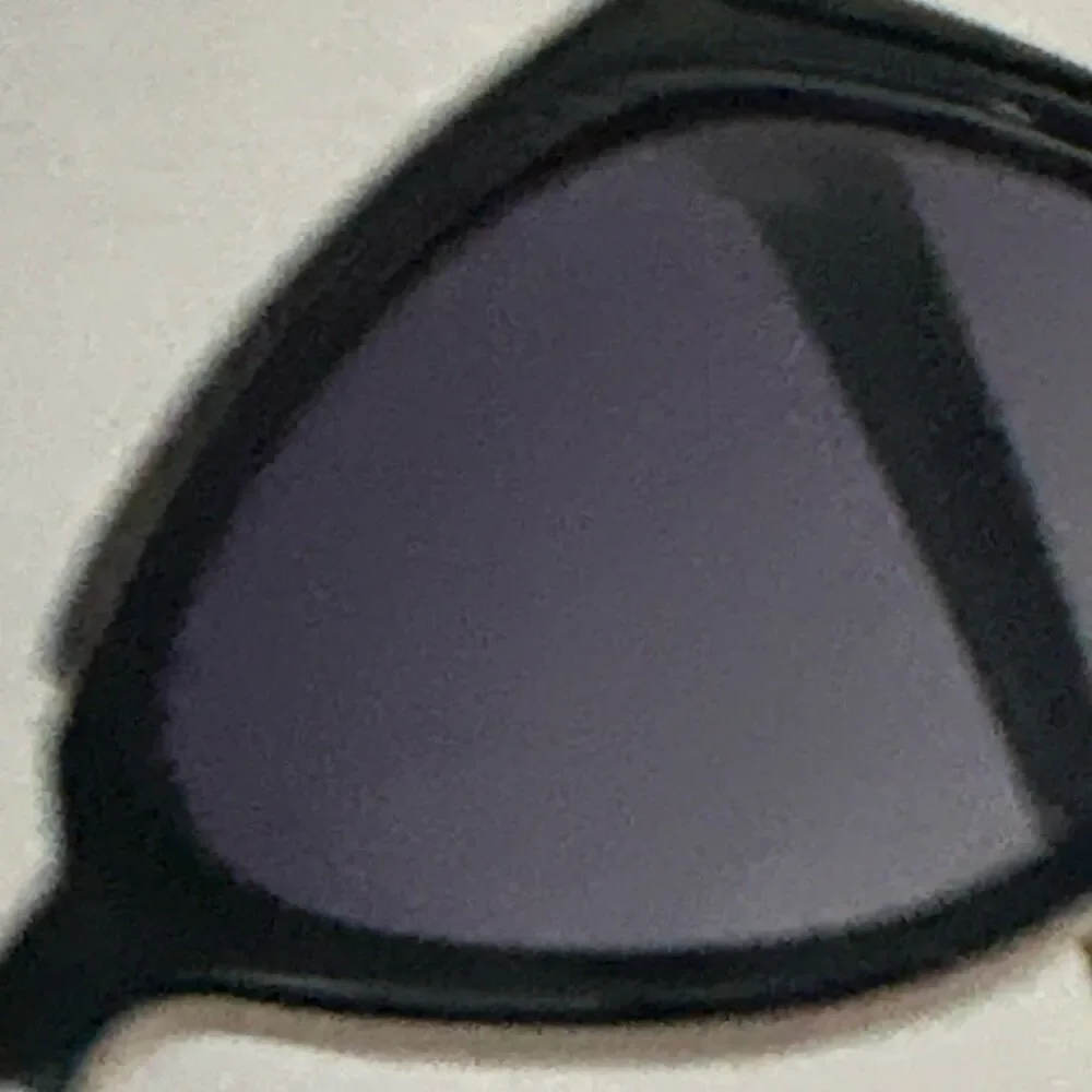 Di Valdi DV0193 Women's Cat Eye Sunglasses Black F Polarized Gradient pre owned